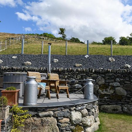 Finest Retreats - Moelis Granary - Luxury Cottage With Hot Tub Llandrillo Buitenkant foto